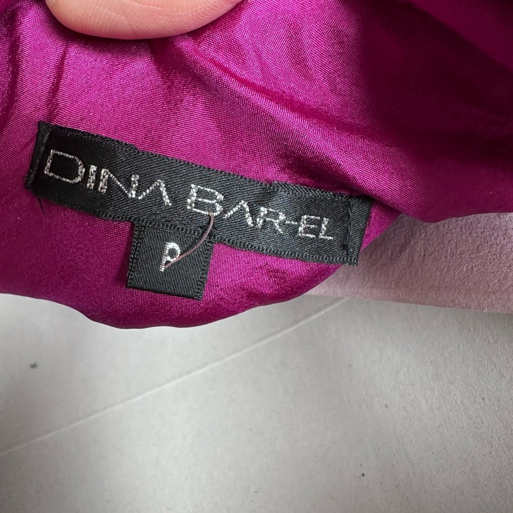 Elegant Pink Evening Dress, Size 4. - Picture 10 of 15